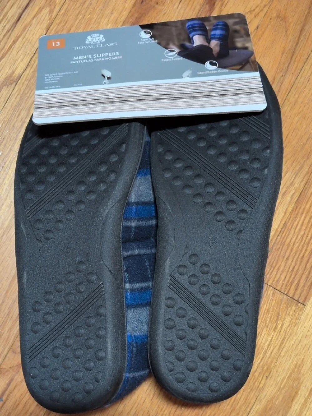 NWT men's Blue Plaid memory foam Cozy Slip-On Slippers size 13